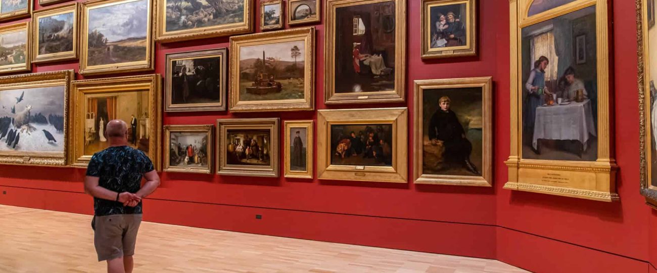 Photo Exhibition Captures British Life Under Lockdown