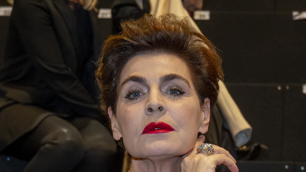 El Atte de Antonia Dell vuelve a explotar contra Ana Obregón por defender a Alessandro Lequio: "Ana despierta ella te usó"