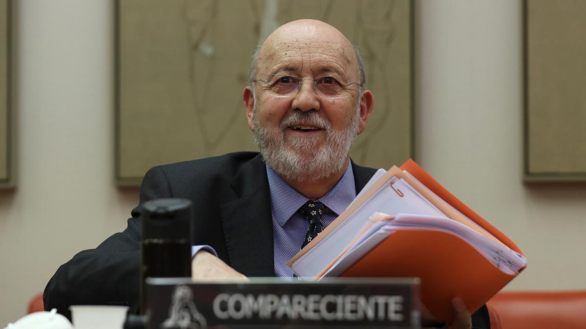 El PP denunciará a Tezanos por haber realizado «ilegalmente» los sondeos electorales del CEI